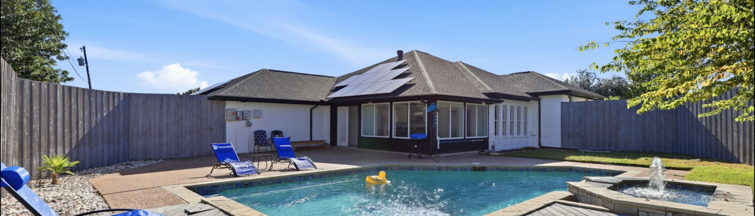 pool view